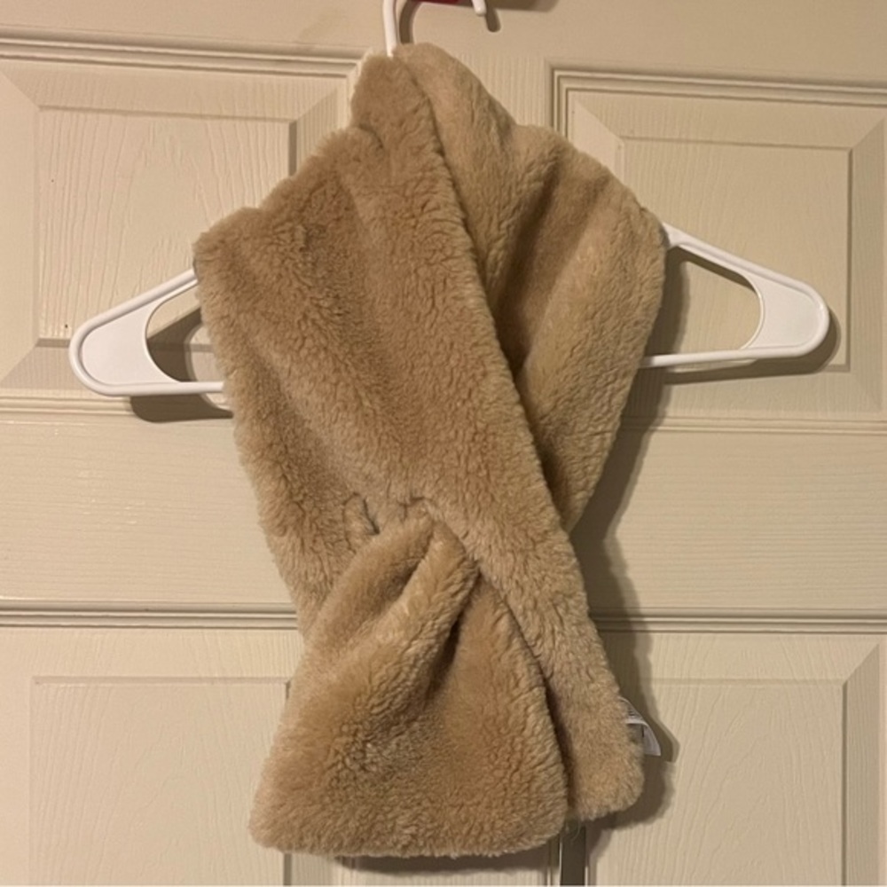 Anthropologie ascot 37 inches long